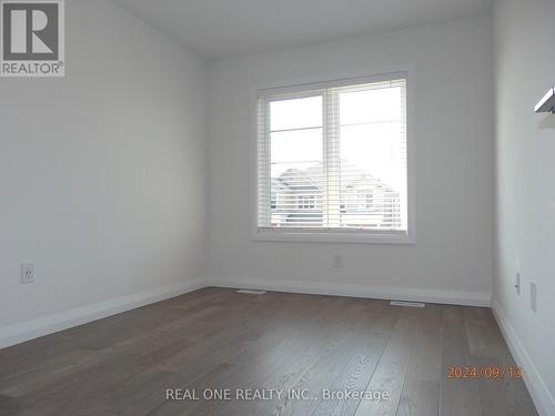 15 Cherry Blossom Heights, Hamilton (Sheldon), ON - Indoor Photo Showing Other Room