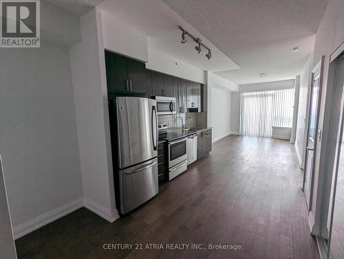 2533 - 7161 Yonge Street, Markham (Thornhill), ON - Indoor Photo Showing Kitchen