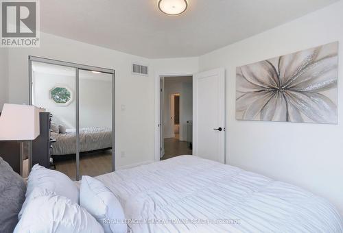 5226 Bushelgrove Circle, Mississauga (Central Erin Mills), ON - Indoor Photo Showing Bedroom