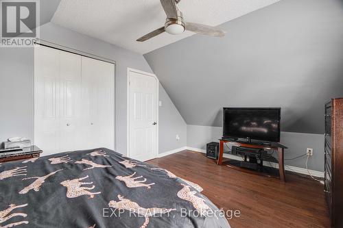 616 Hamilton Road, London, ON - Indoor Photo Showing Bedroom