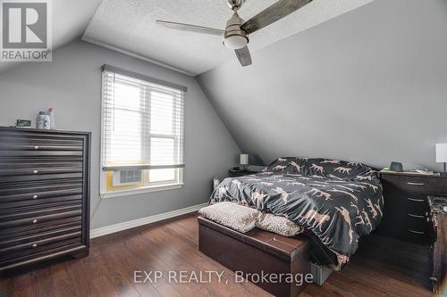 616 Hamilton Road, London, ON - Indoor Photo Showing Bedroom