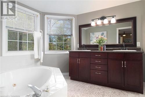 116 Darren Crescent, Cambridge, ON - Indoor Photo Showing Bathroom