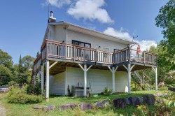 2147 Ch. du Lac-Quenouille  Val-Des-Lacs, QC J0T 2P0