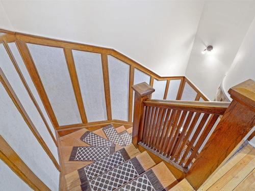 Staircase - 4001 Av. Northcliffe, Montréal (Côte-Des-Neiges/Notre-Dame-De-Grâce), QC - Indoor Photo Showing Other Room