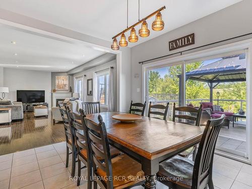 160 Shephard Ave, New Tecumseth, ON - Indoor Photo Showing Dining Room