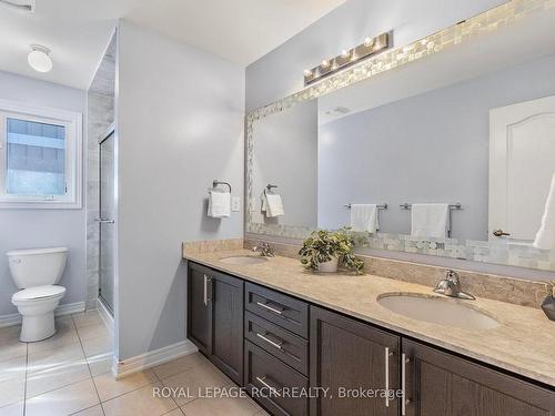 160 Shephard Ave, New Tecumseth, ON - Indoor Photo Showing Bathroom