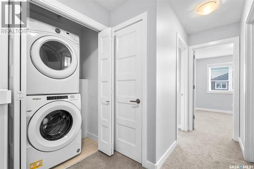 305 315 Kloppenburg Link, Saskatoon, SK - Indoor Photo Showing Laundry Room