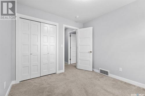 305 315 Kloppenburg Link, Saskatoon, SK - Indoor