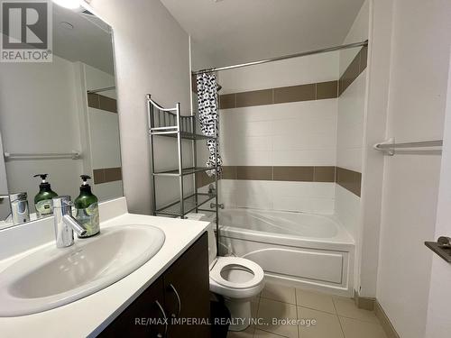 3202 - 5168 Yonge Street, Toronto, ON - Indoor Photo Showing Bathroom