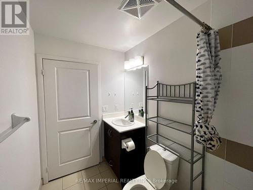 3202 - 5168 Yonge Street, Toronto, ON - Indoor Photo Showing Bathroom