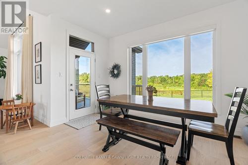 135 Foxborough Place, Thames Centre (Thorndale), ON - Indoor Photo Showing Dining Room