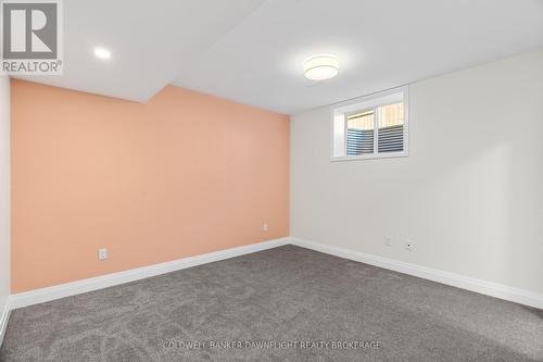 135 Foxborough Place, Thames Centre (Thorndale), ON - Indoor Photo Showing Other Room