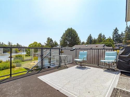 164 White Pine Rd, View Royal, BC 