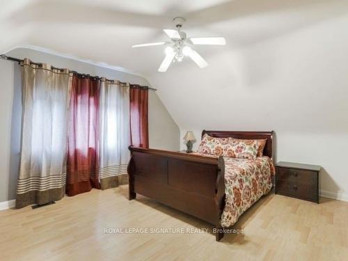 5 Ripon Rd, Toronto, ON - Indoor Photo Showing Bedroom