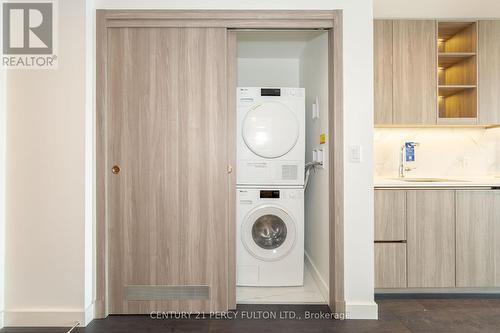 1703 - 27 Mcmahon Drive, Toronto, ON - Indoor Photo Showing Laundry Room