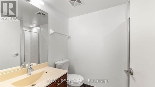 2019 - 135 Village Green Square, Toronto (Agincourt South-Malvern West), ON - Indoor Photo Showing Bathroom