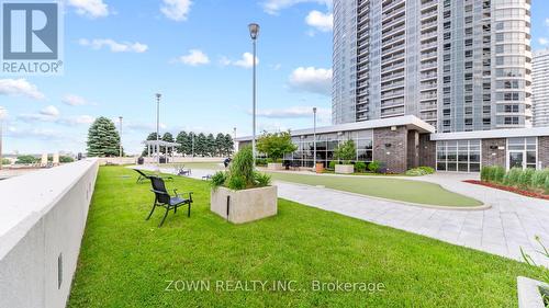 2019 - 135 Village Green Square, Toronto (Agincourt South-Malvern West), ON - Outdoor With Facade