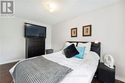 426 Delrex Boulevard, Halton Hills (Georgetown), ON - Indoor Photo Showing Bedroom