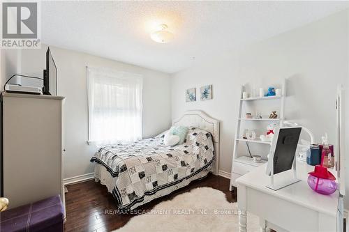 426 Delrex Boulevard, Halton Hills (Georgetown), ON - Indoor Photo Showing Bedroom