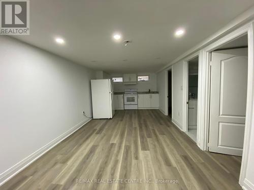 5 Tullamore Road, Brampton (Brampton East), ON - Indoor Photo Showing Other Room