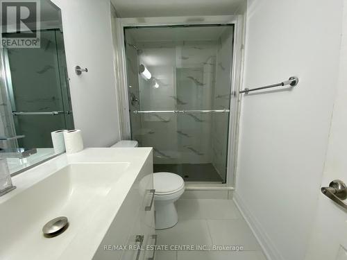 5 Tullamore Road, Brampton, ON - Indoor Photo Showing Bathroom