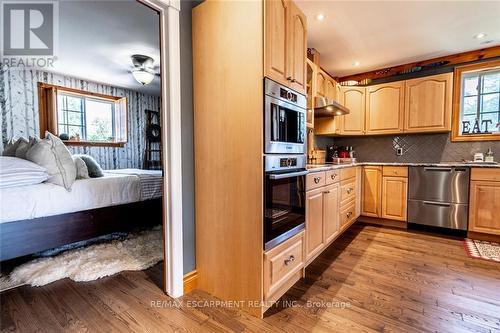 152 Kingsway Street, Welland, ON - Indoor Photo Showing Bedroom