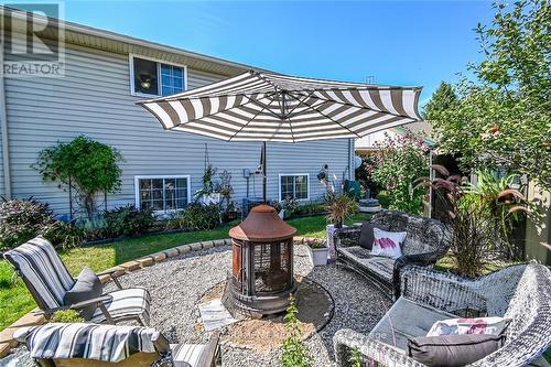 152 Kingsway Street, Welland, ON - Outdoor With Deck Patio Veranda