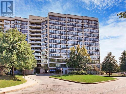 707 - 12 Laurelcrest Street, Brampton (Queen Street Corridor), ON - Outdoor With Facade