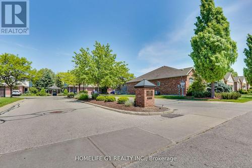 80 - 320 Ambleside Drive, London, ON - Outdoor