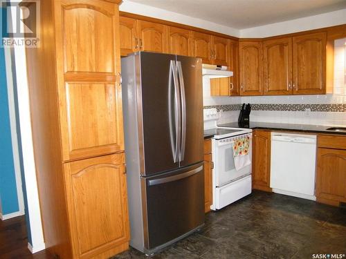 216 2Nd Avenue S, St. Brieux, SK - Indoor Photo Showing Kitchen