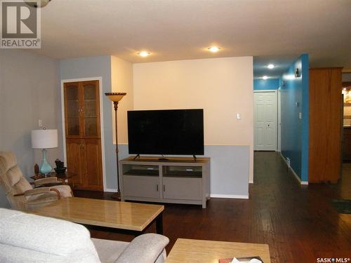 216 2Nd Avenue S, St. Brieux, SK - Indoor Photo Showing Living Room