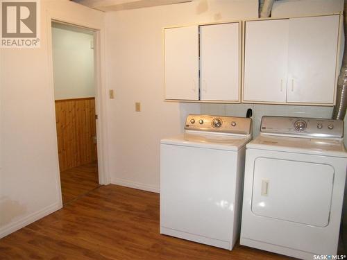 216 2Nd Avenue S, St. Brieux, SK - Indoor Photo Showing Laundry Room