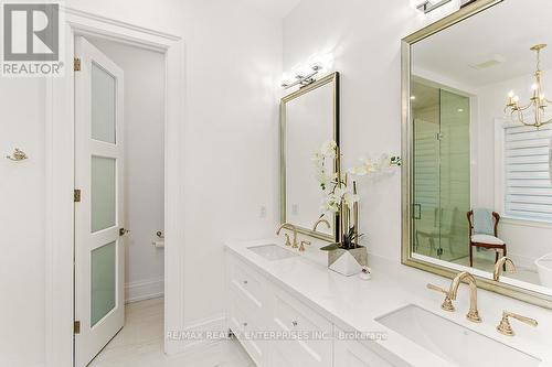 13 - 133 Georgian Bay Lane, Blue Mountains, ON - Indoor Photo Showing Bathroom