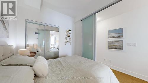 606 - 508 Wellington Street W, Toronto (Waterfront Communities), ON - Indoor Photo Showing Bedroom