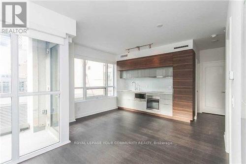 1011 - 88 Scott Street, Toronto, ON - Indoor