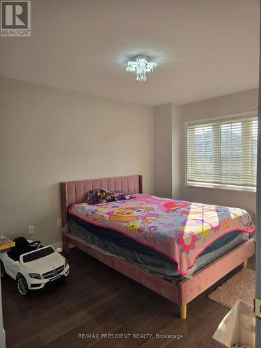 67 Maple Valley Street, Brampton (Bram East), ON - Indoor Photo Showing Bedroom