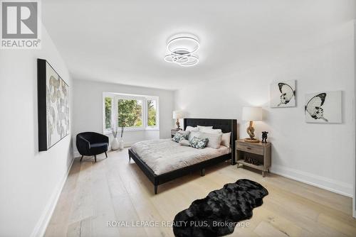 4344 Dallas Court, Mississauga (Rathwood), ON - Indoor Photo Showing Bedroom