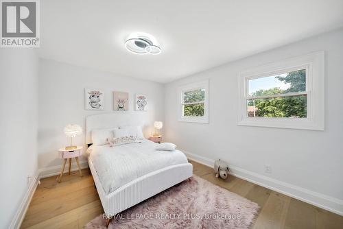 4344 Dallas Court, Mississauga (Rathwood), ON - Indoor Photo Showing Bedroom