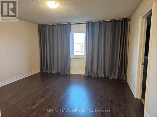 29 Bermondsey Way E, Brampton (Bram West), ON - Indoor