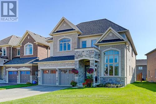 17 Charles White Court, East Gwillimbury, ON - Outdoor With Facade