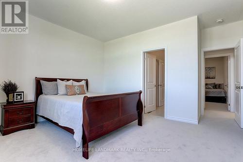 17 Charles White Court, East Gwillimbury, ON - Indoor Photo Showing Bedroom