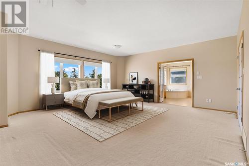 6006 Wascana Court, Regina, SK - Indoor Photo Showing Bedroom