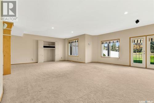 6006 Wascana Court, Regina, SK - Indoor Photo Showing Other Room