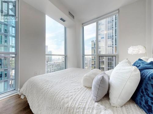 2902 - 1 Yorkville Avenue, Toronto (Annex), ON - Indoor Photo Showing Bedroom