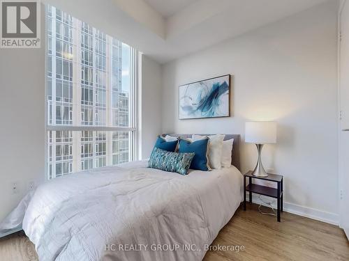 2902 - 1 Yorkville Avenue, Toronto (Annex), ON - Indoor Photo Showing Bedroom