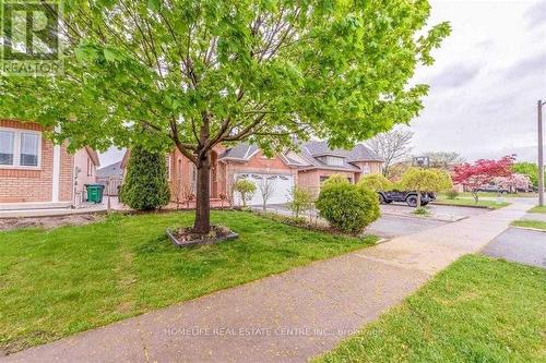 3 Orchid Drive, Brampton (Northwest Sandalwood Parkway), ON - Outdoor