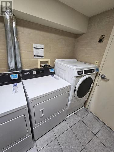 504 - 261 Lester Street, Waterloo, ON - Indoor Photo Showing Laundry Room