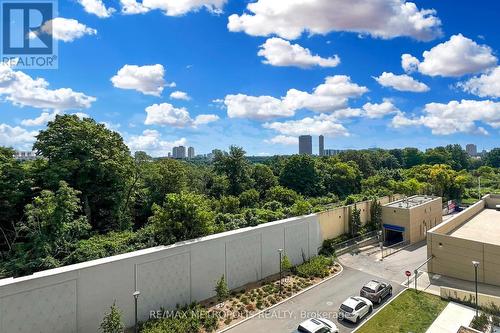 514 - 30 Inn On The Park Drive, Toronto (Banbury-Don Mills), ON - Outdoor With View