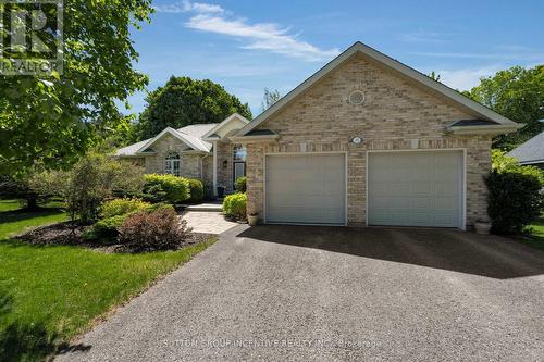 15 Alpine Way, Oro-Medonte (Horseshoe Valley), ON - Outdoor