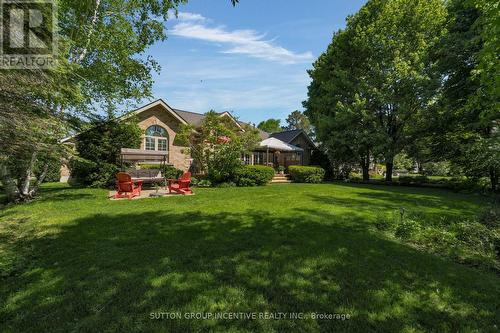 15 Alpine Way, Oro-Medonte (Horseshoe Valley), ON - Outdoor